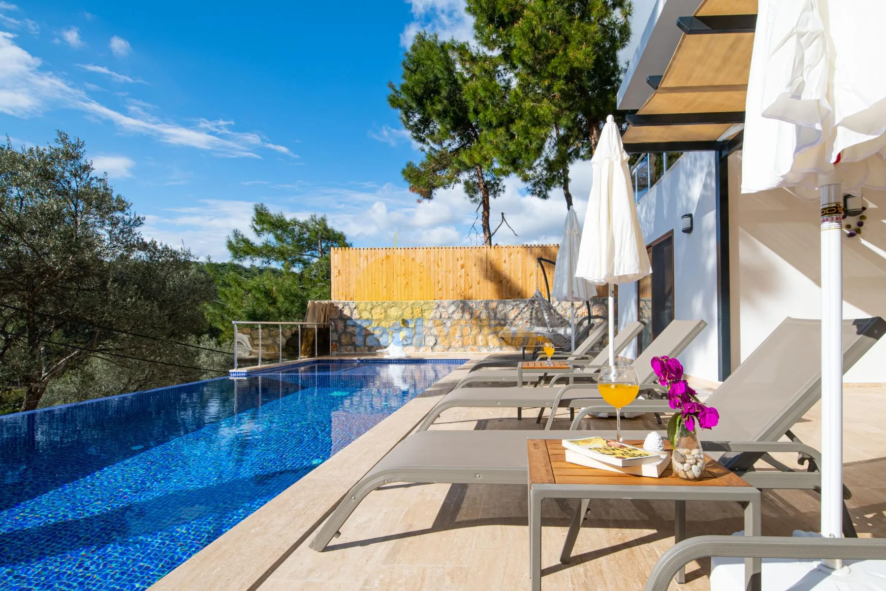 Villa Maki