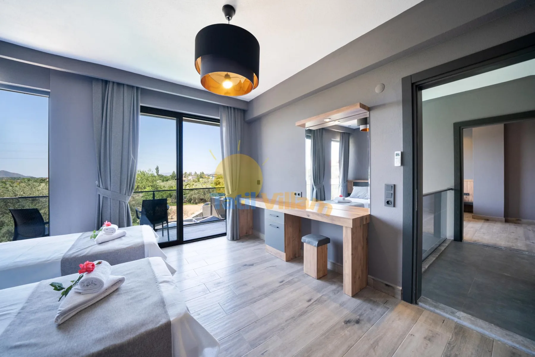 Villa Daylight