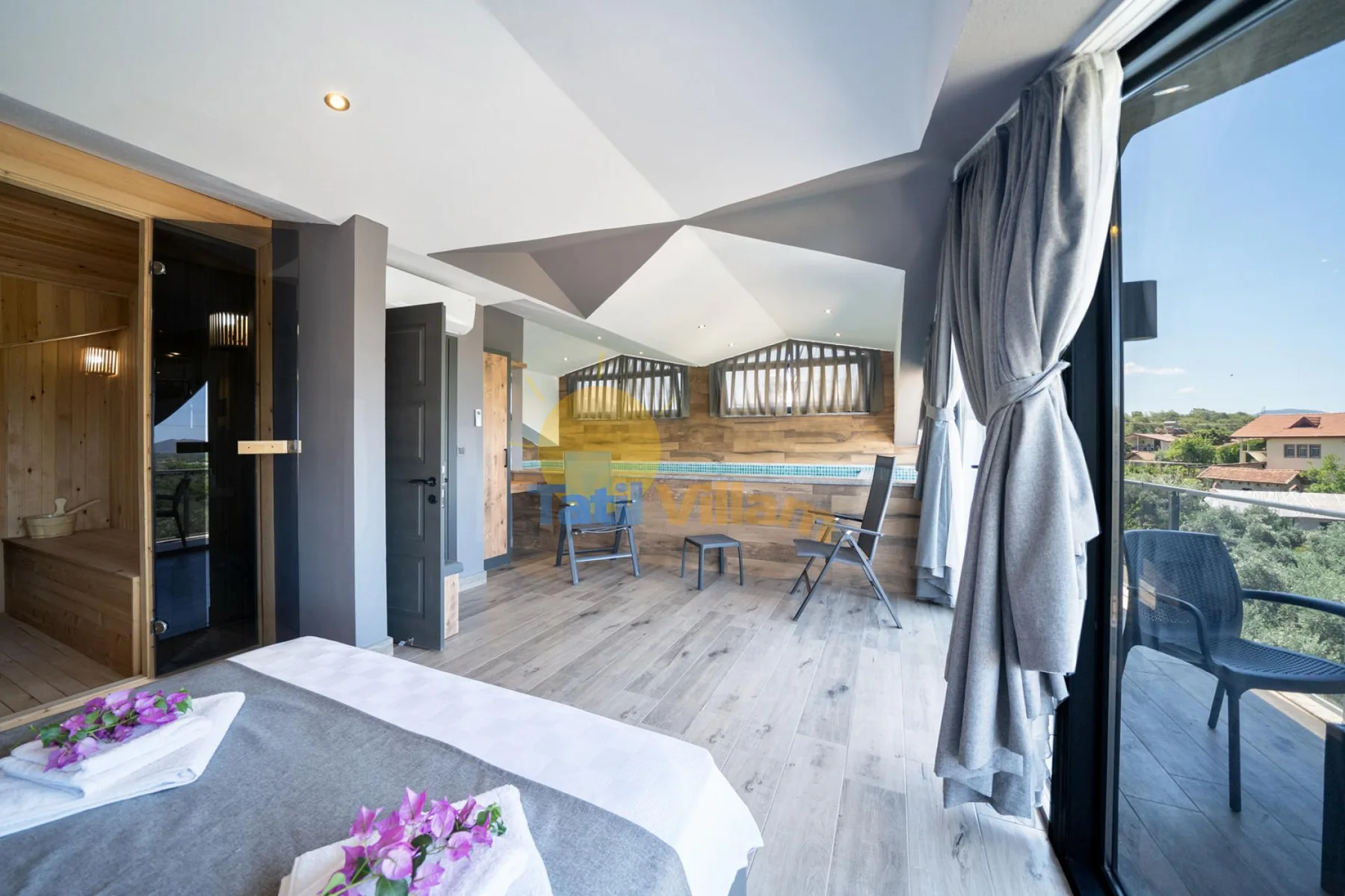 Villa Daylight
