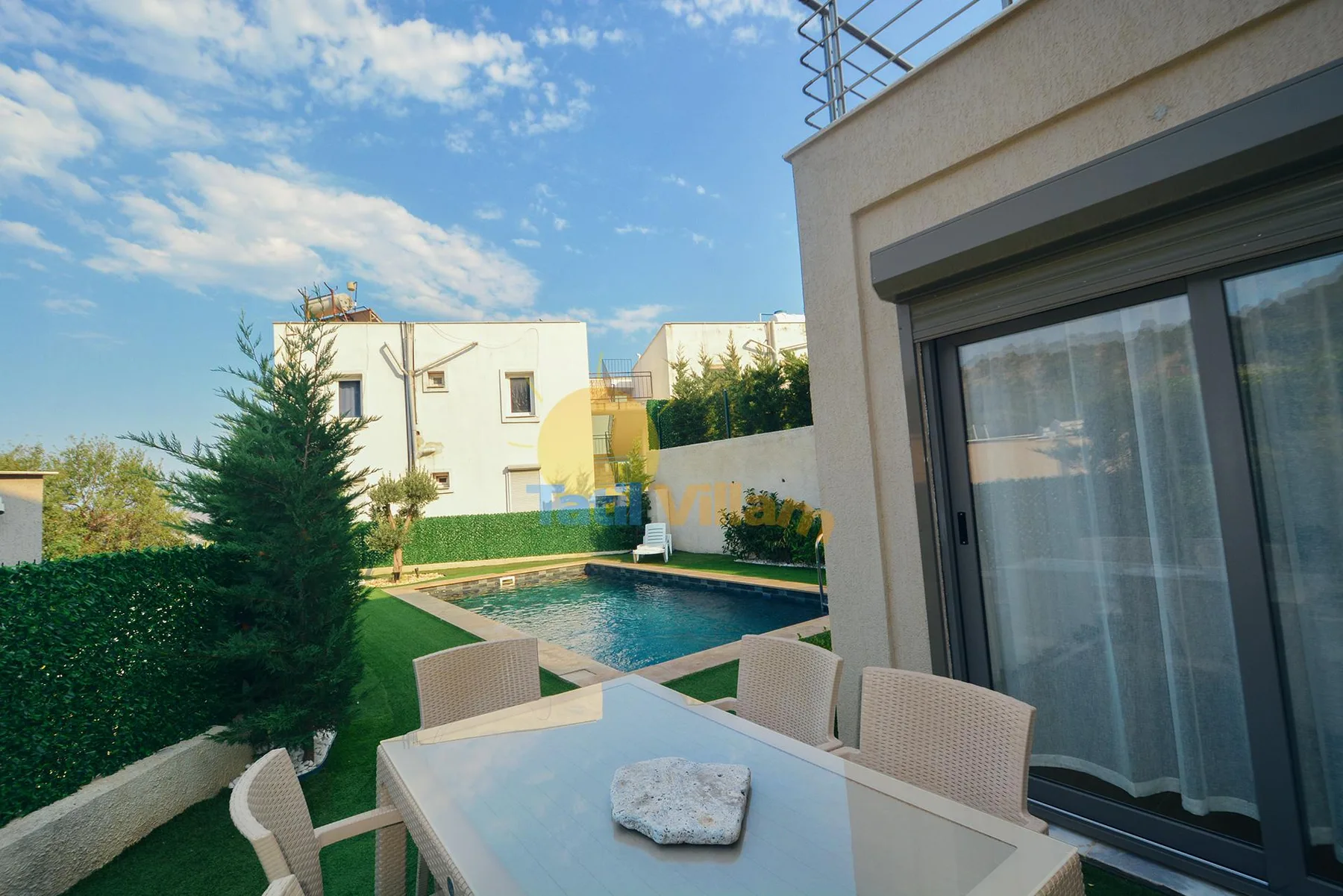 Villa Kadre