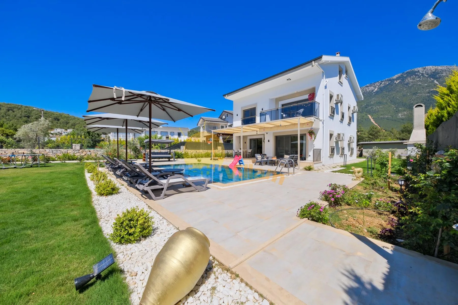 Villa Cemre
