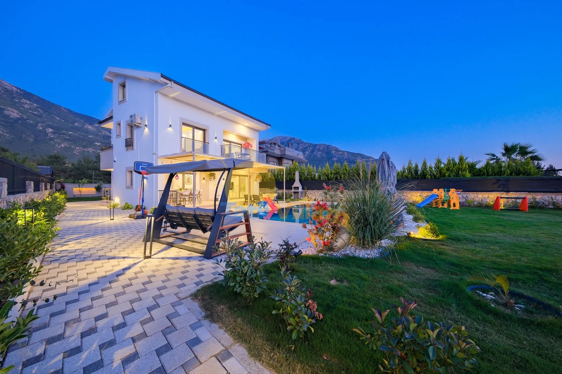 Villa Cemre