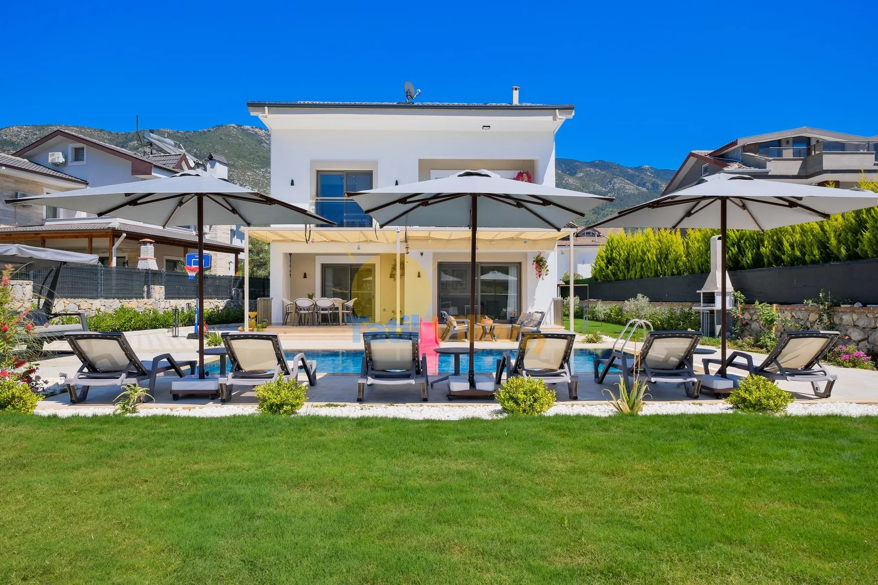 Villa Cemre