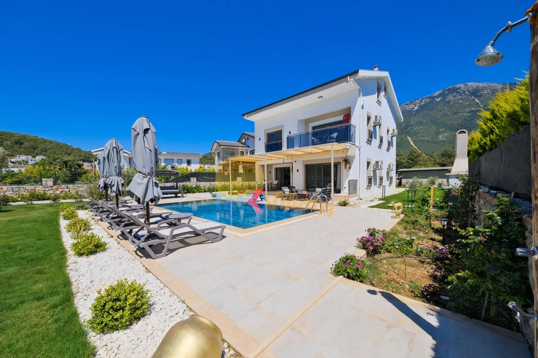 Villa Cemre