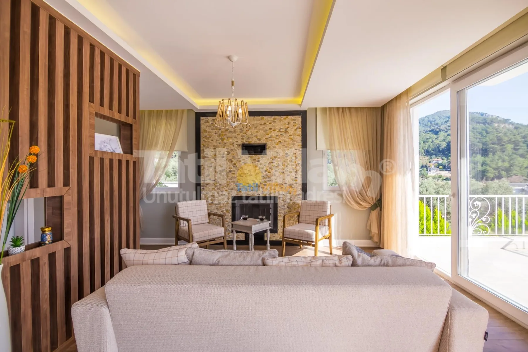 Villa Elya