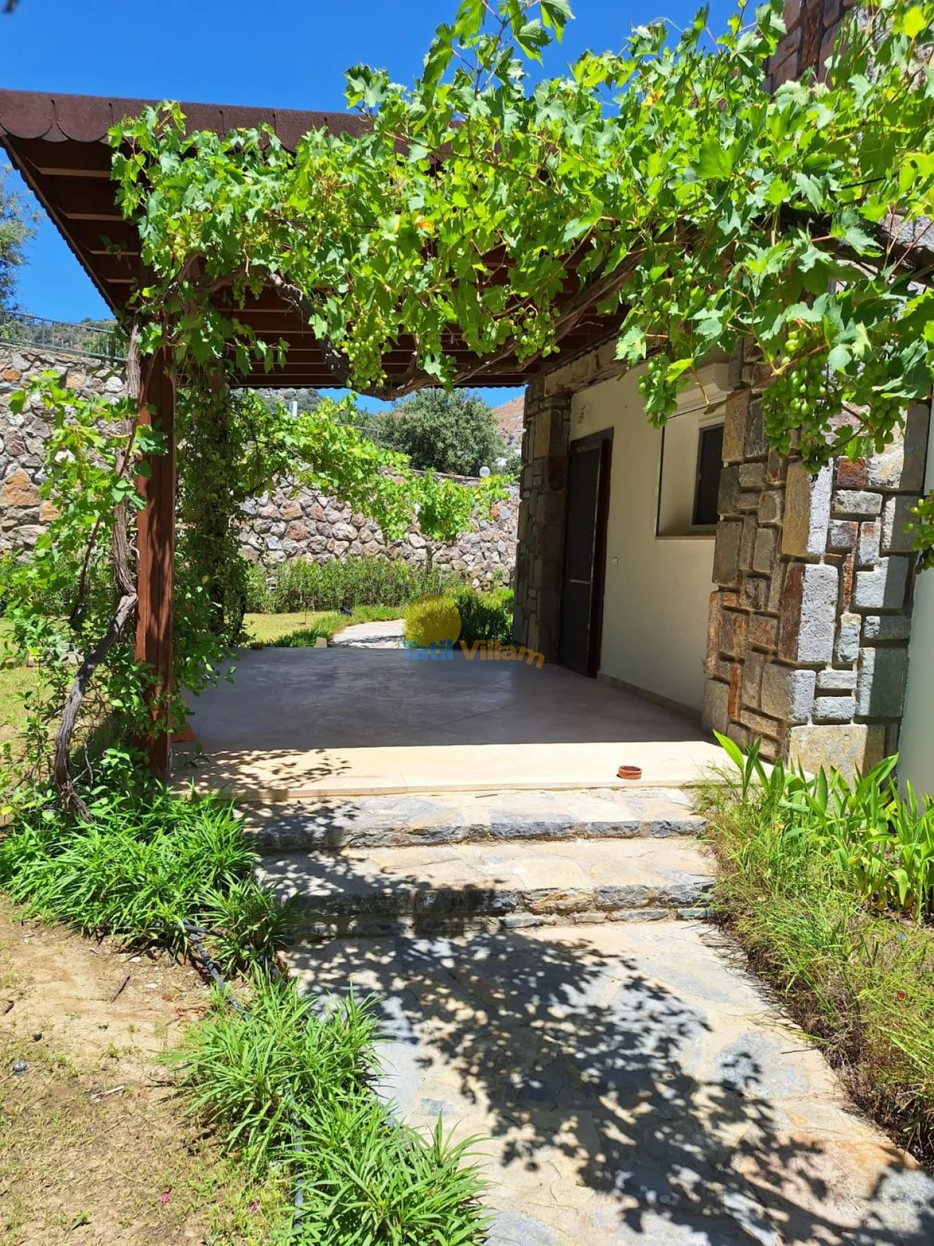Villa Garden