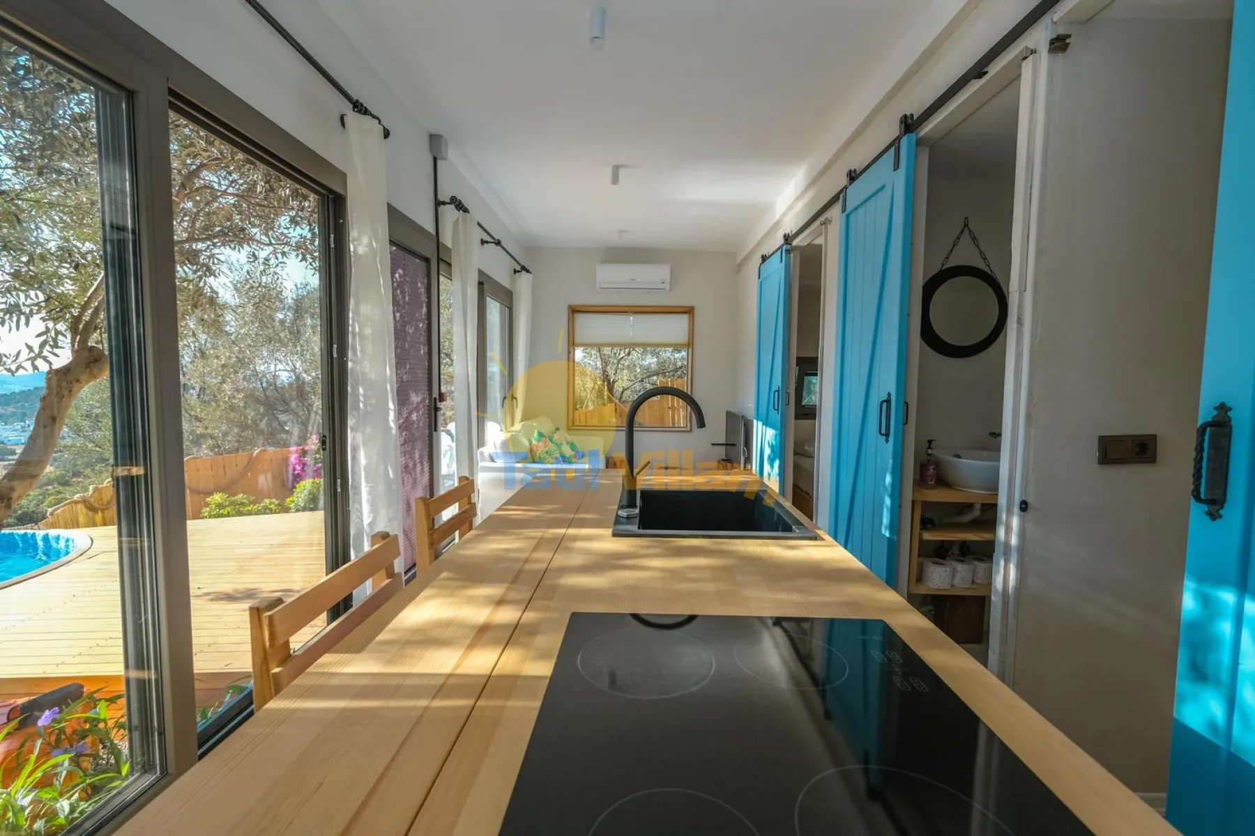 Tiny House South Side