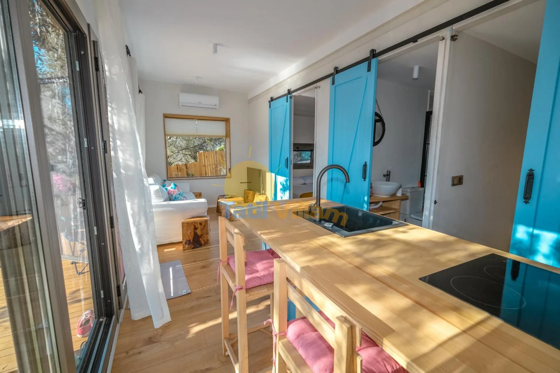 Tiny House South Side