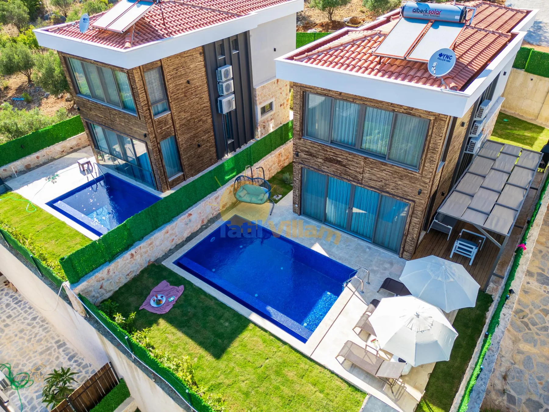 Villa Brown