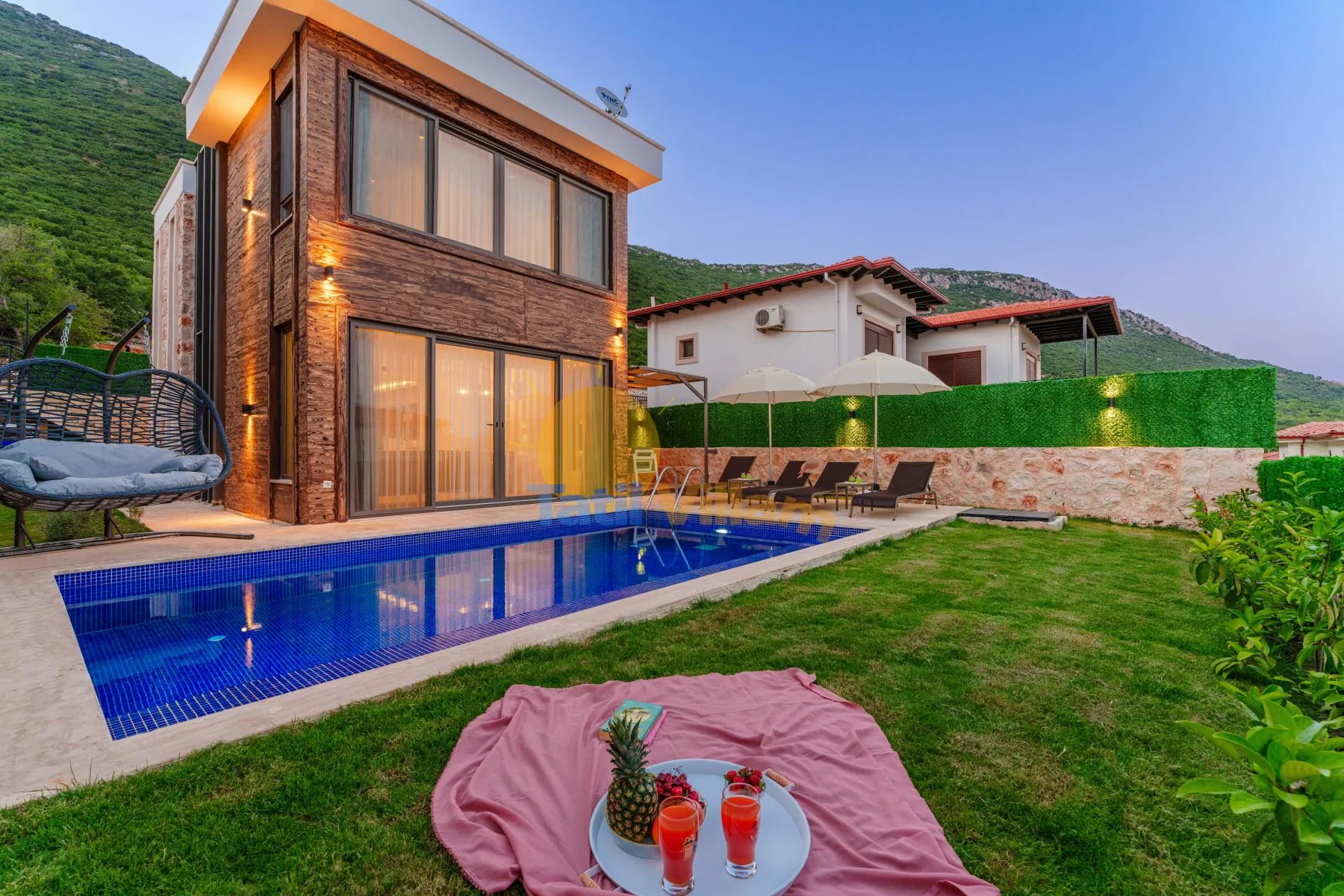 Villa Brown