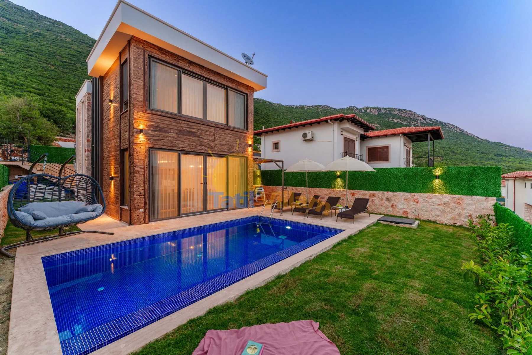 Villa Brown