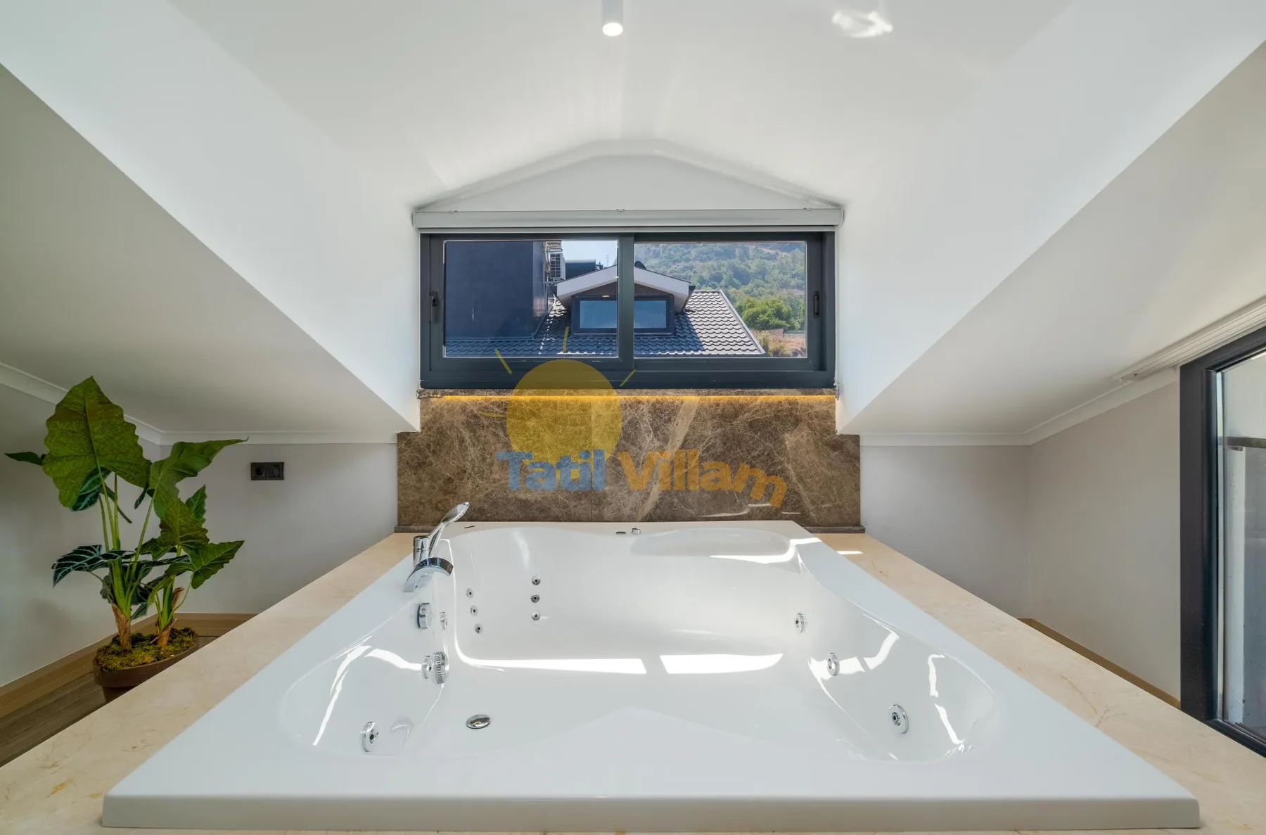 Villa Luna