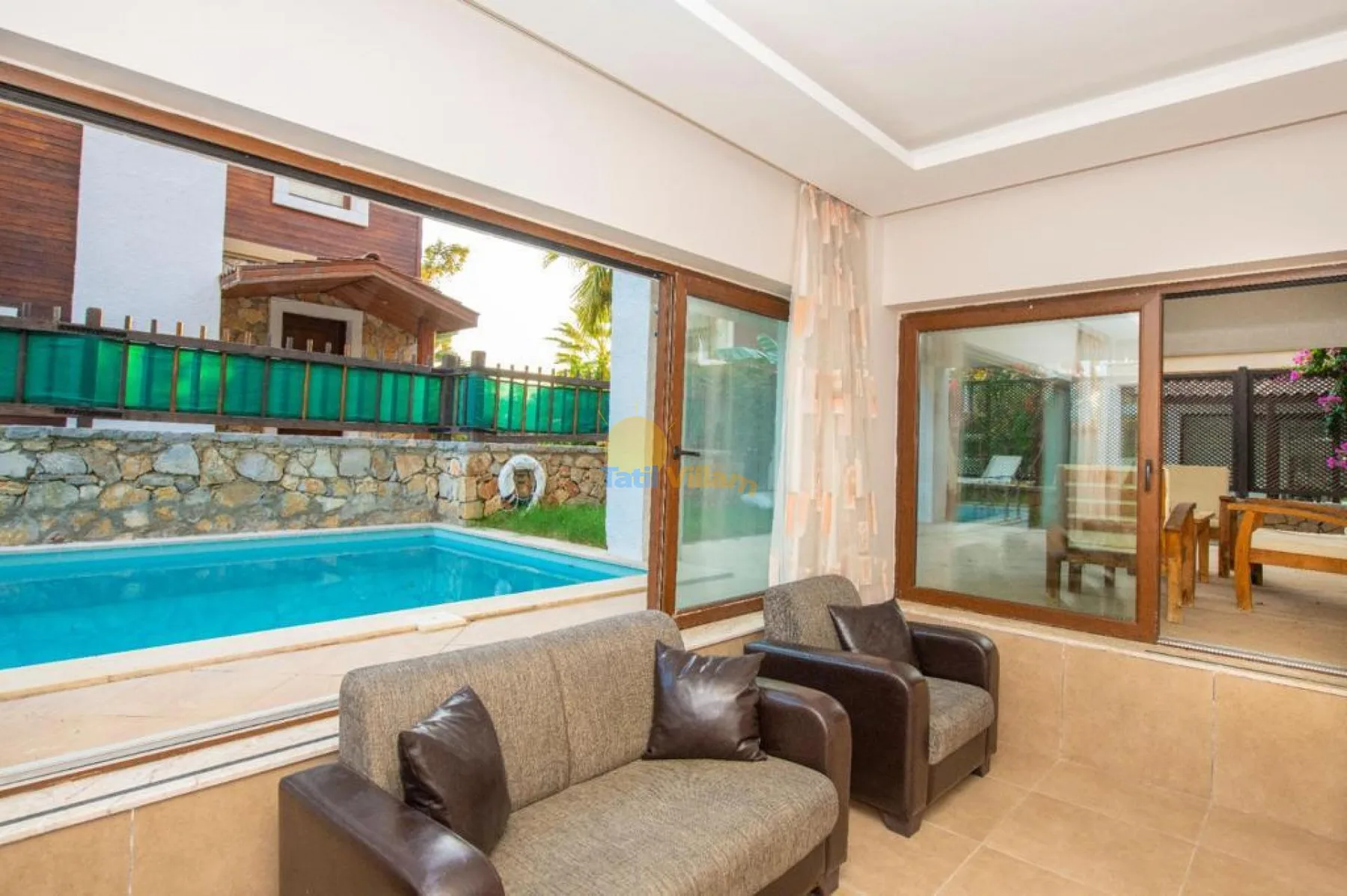 Villa Dally