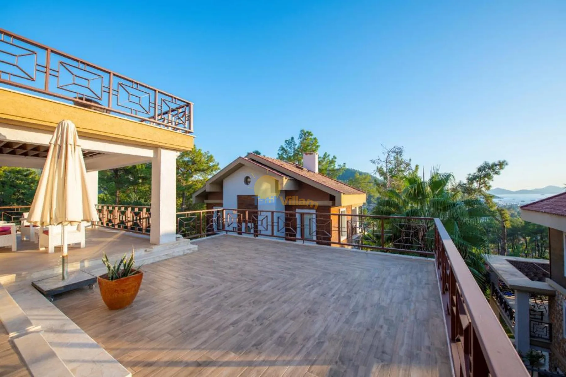 Villa Dally