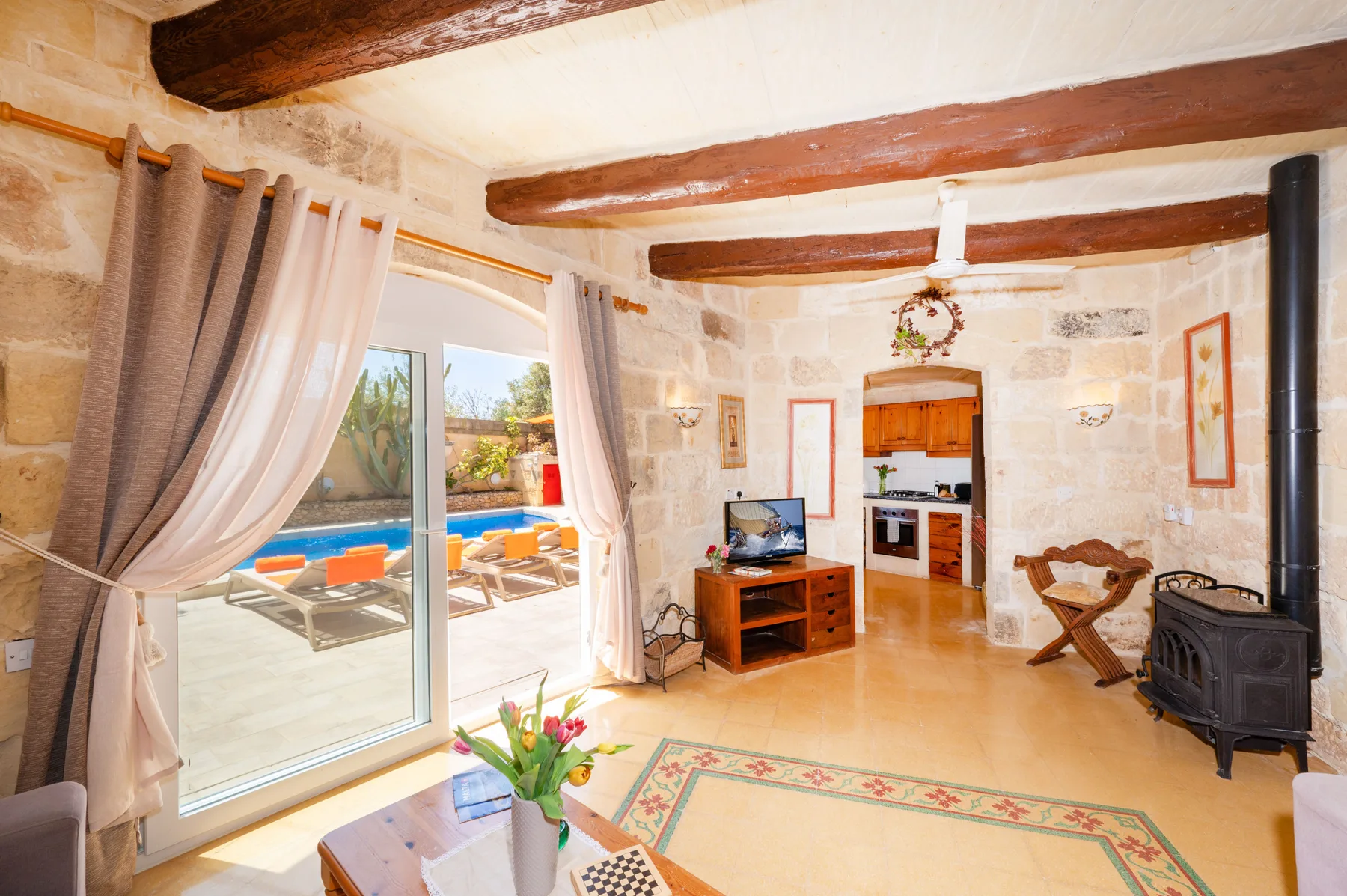 Il-Mohba Holiday Home