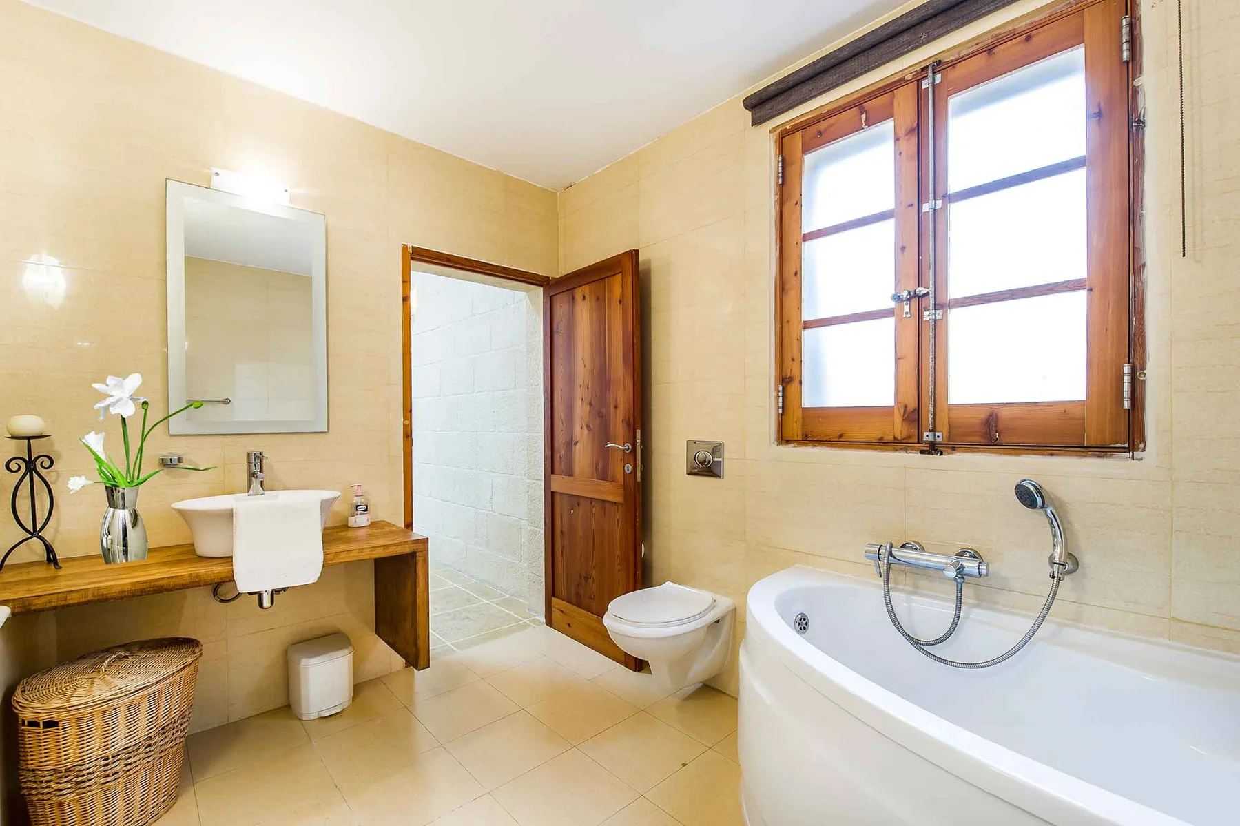 Four Winds Holiday Home