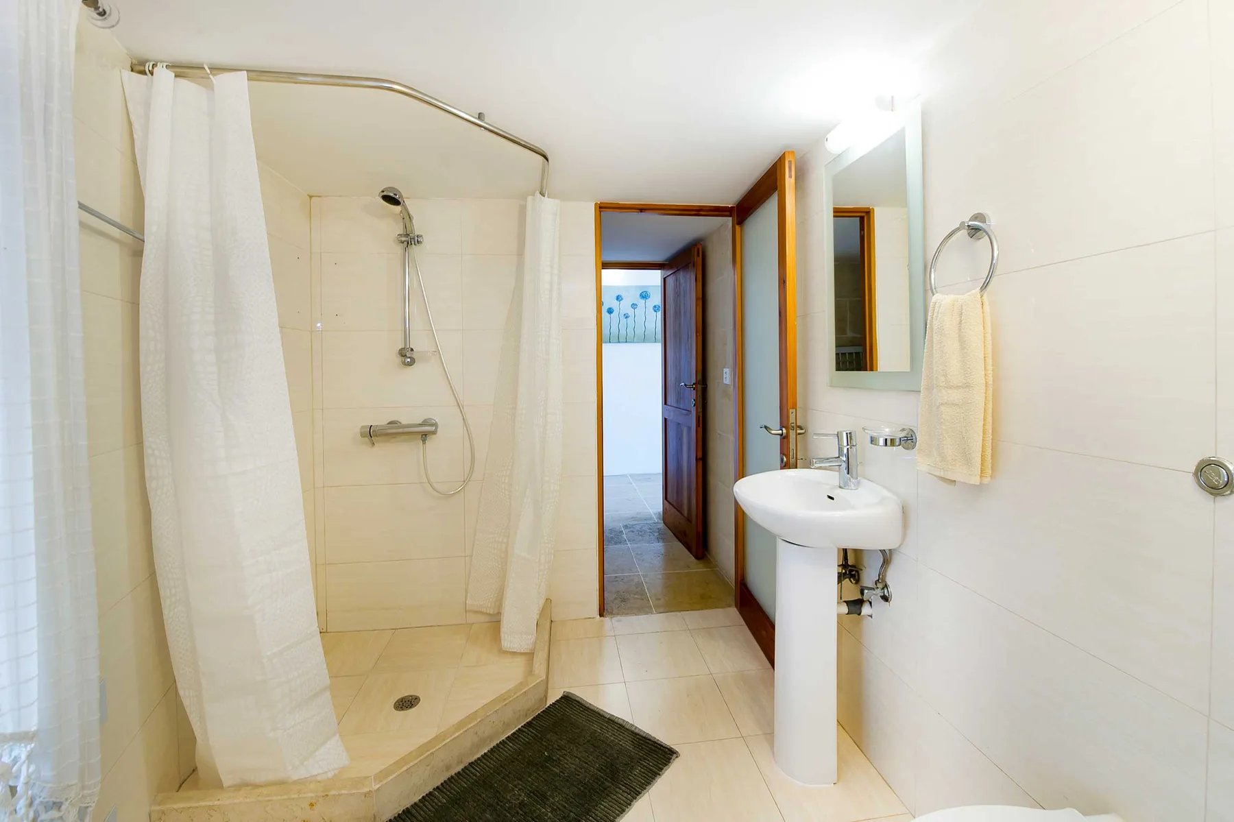 Four Winds Holiday Home