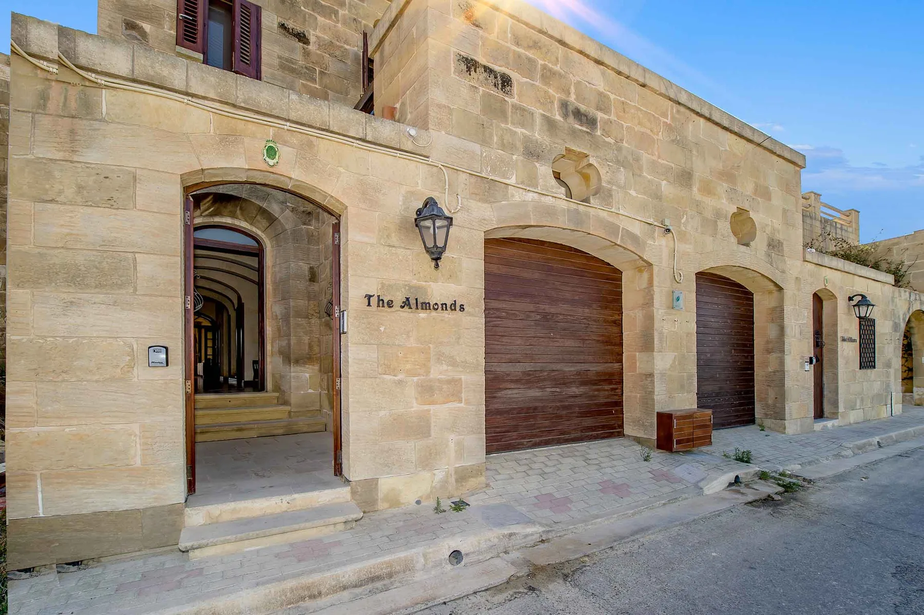 The Almonds Holiday Home