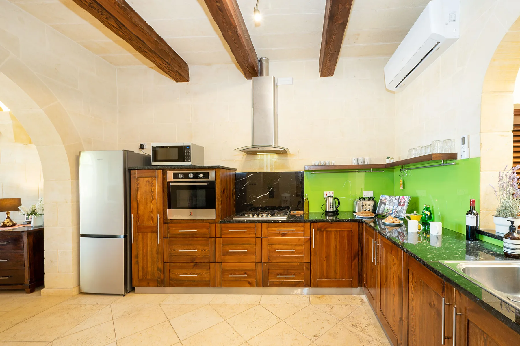 Levecca 2 Holiday Home