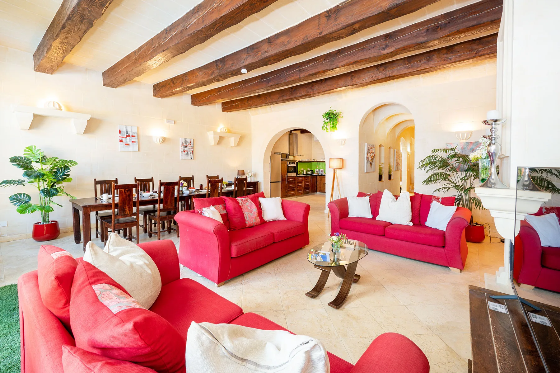 Levecca 2 Holiday Home
