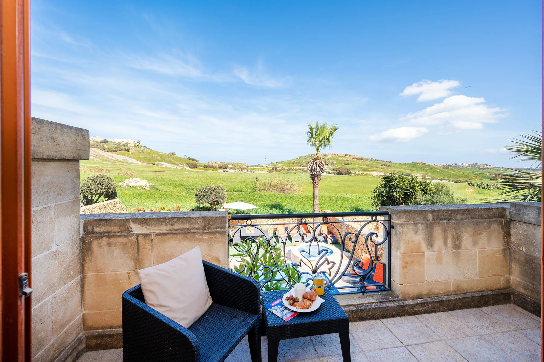 Levecca 2 Holiday Home