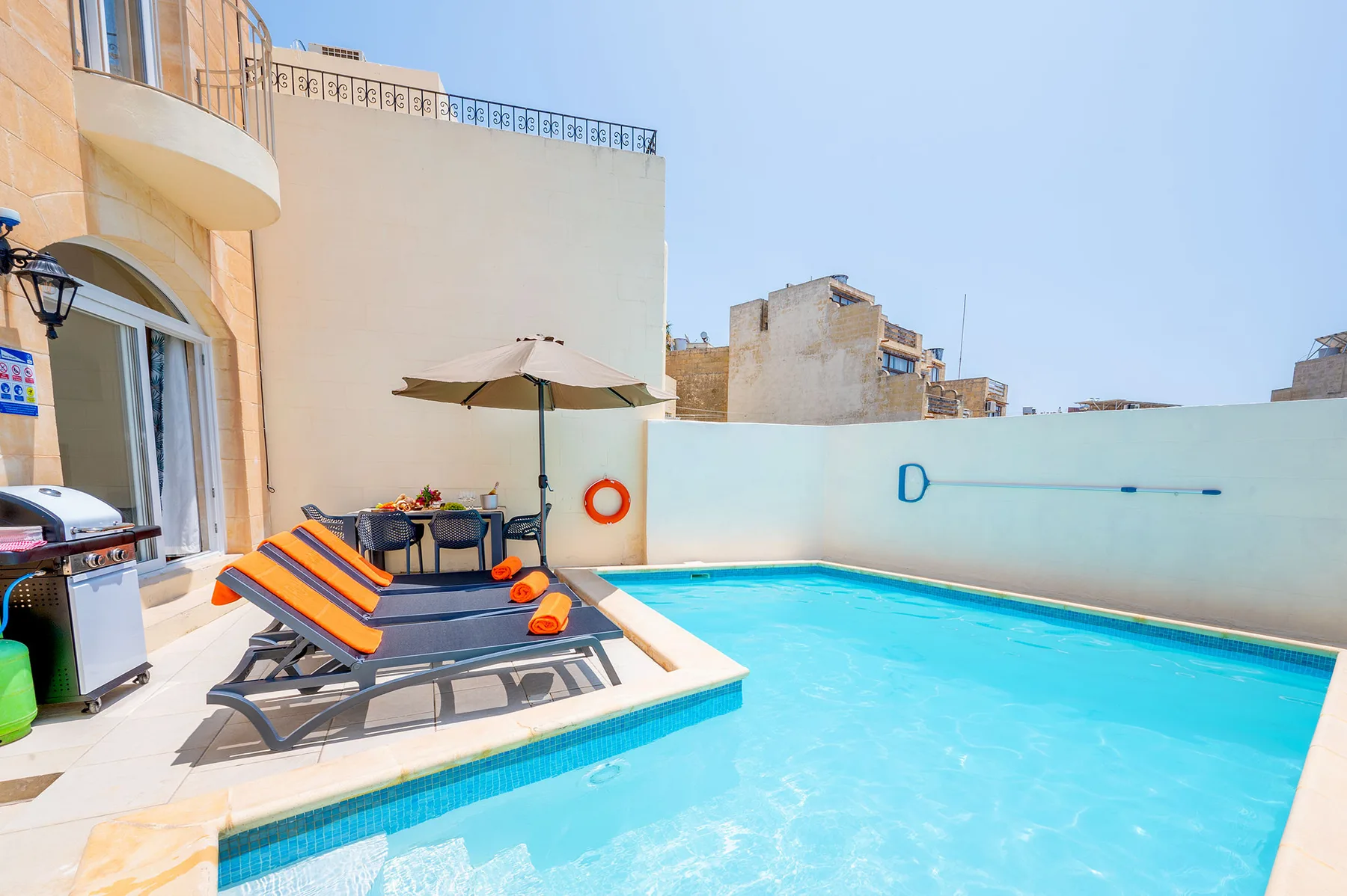 Veduta Holiday Home Qala