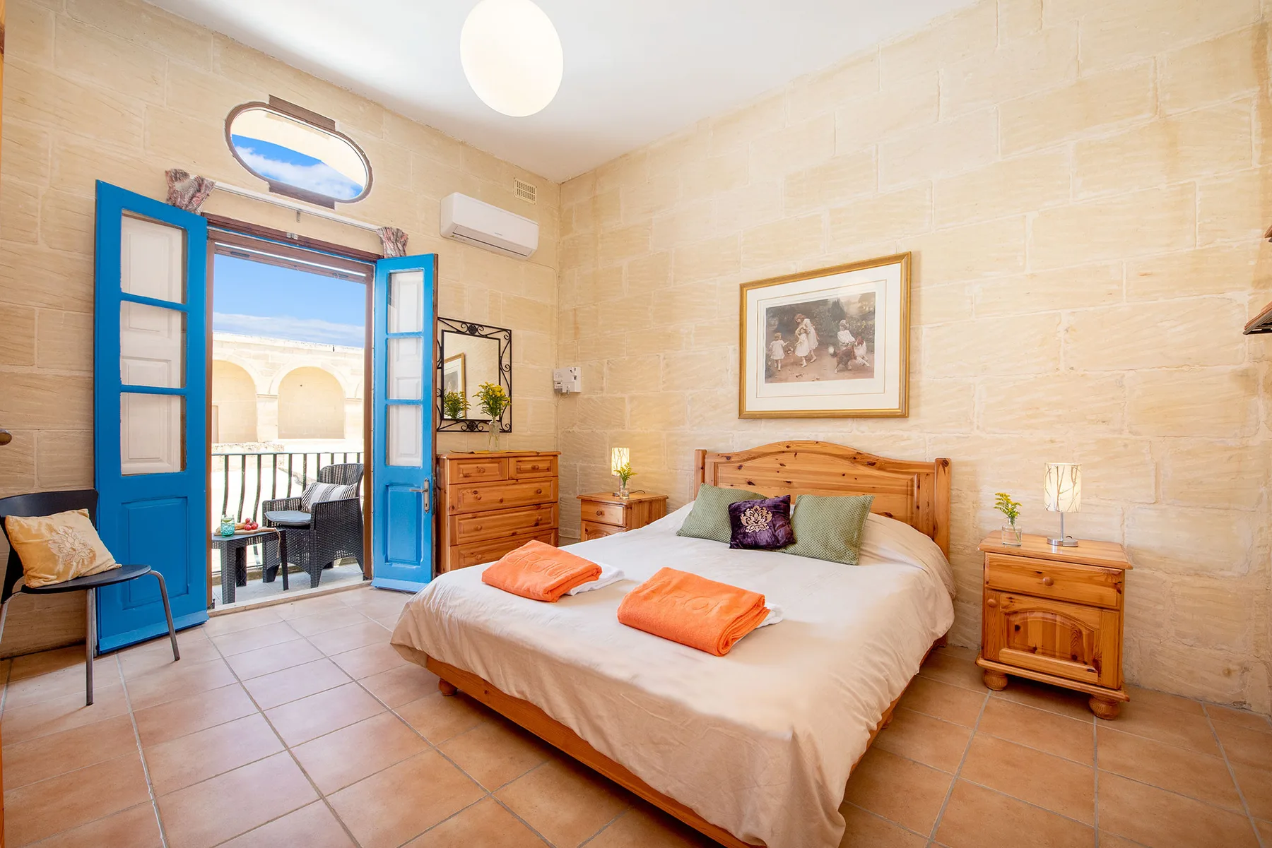 Ta Indri Holiday Home