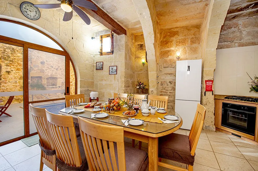 Lellux Holiday Home