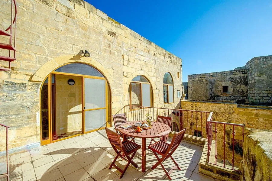 Lellux Holiday Home