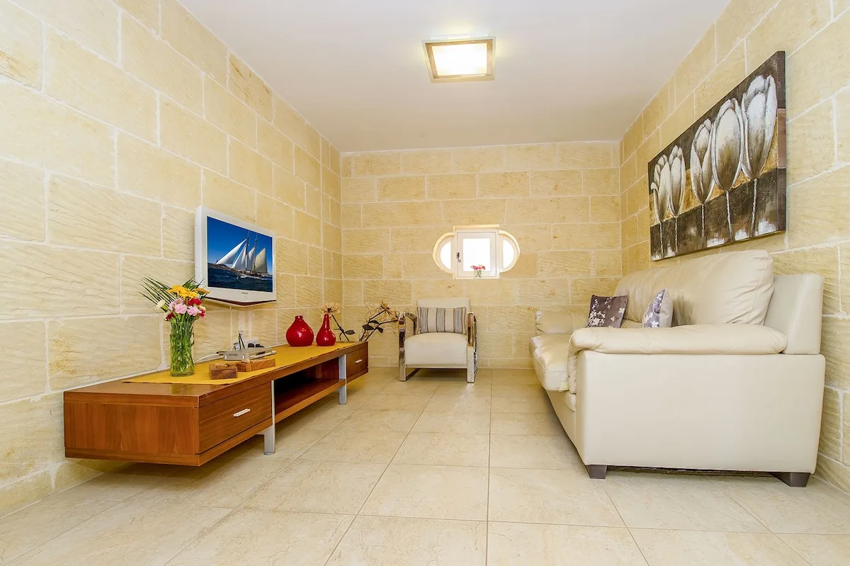 Hanini The Holiday Home