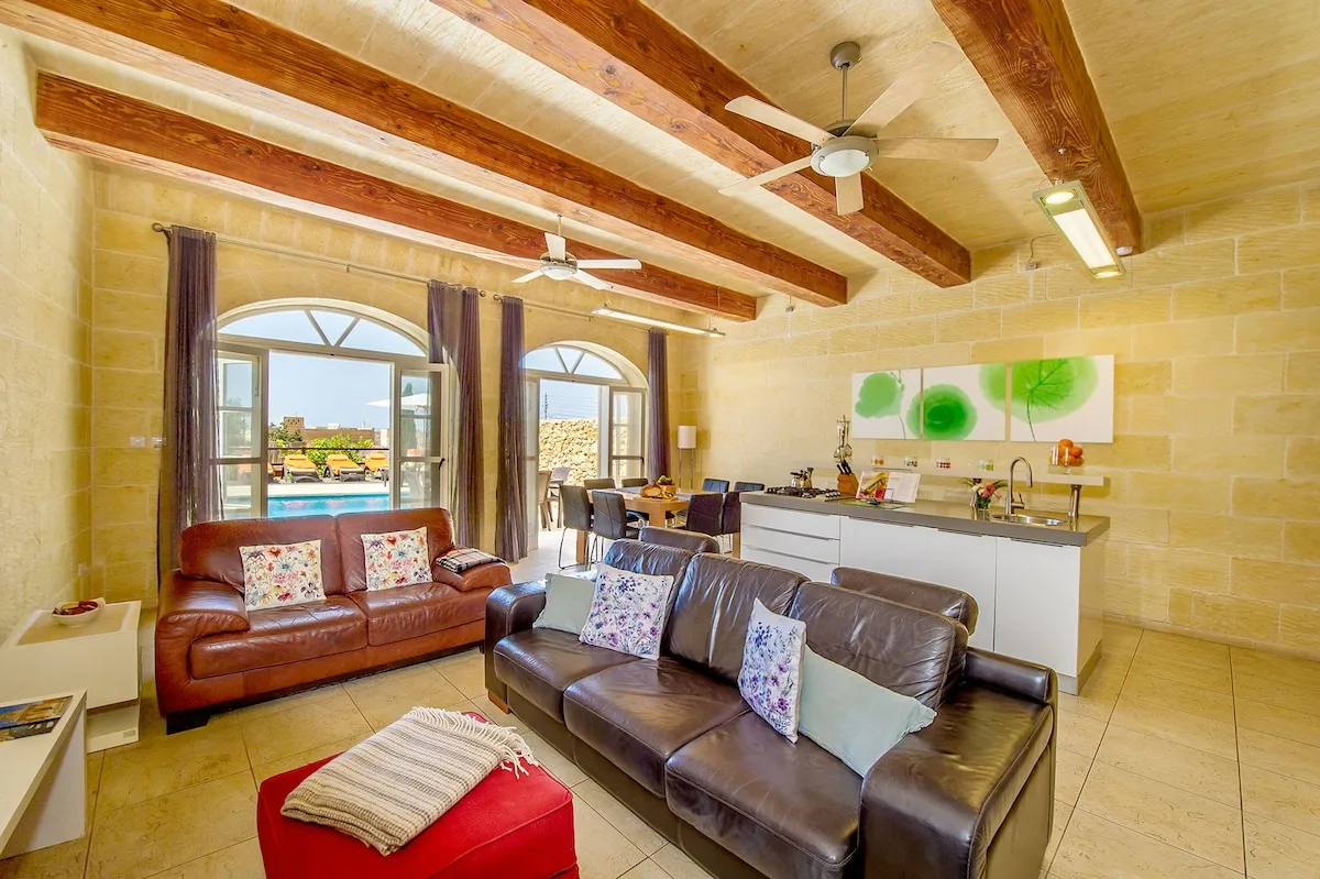 Hanini The Holiday Home