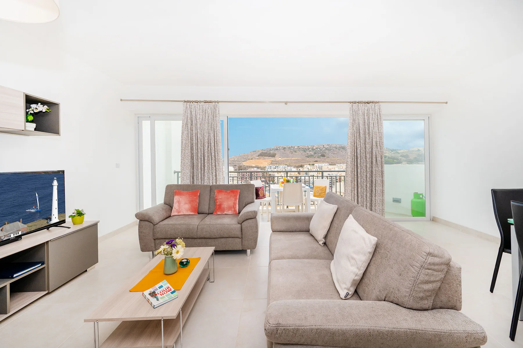 The Hillock Penthouse South B14