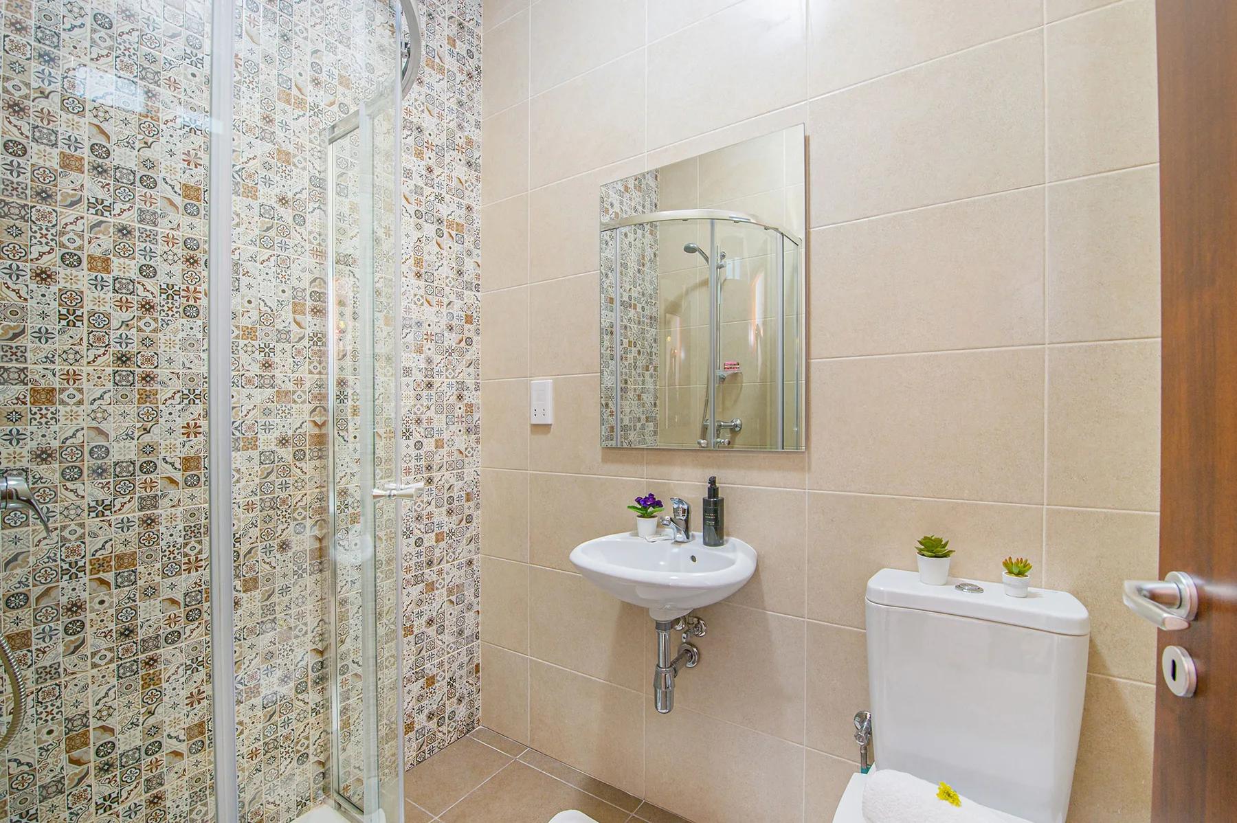 The Hillock Penthouse South D7