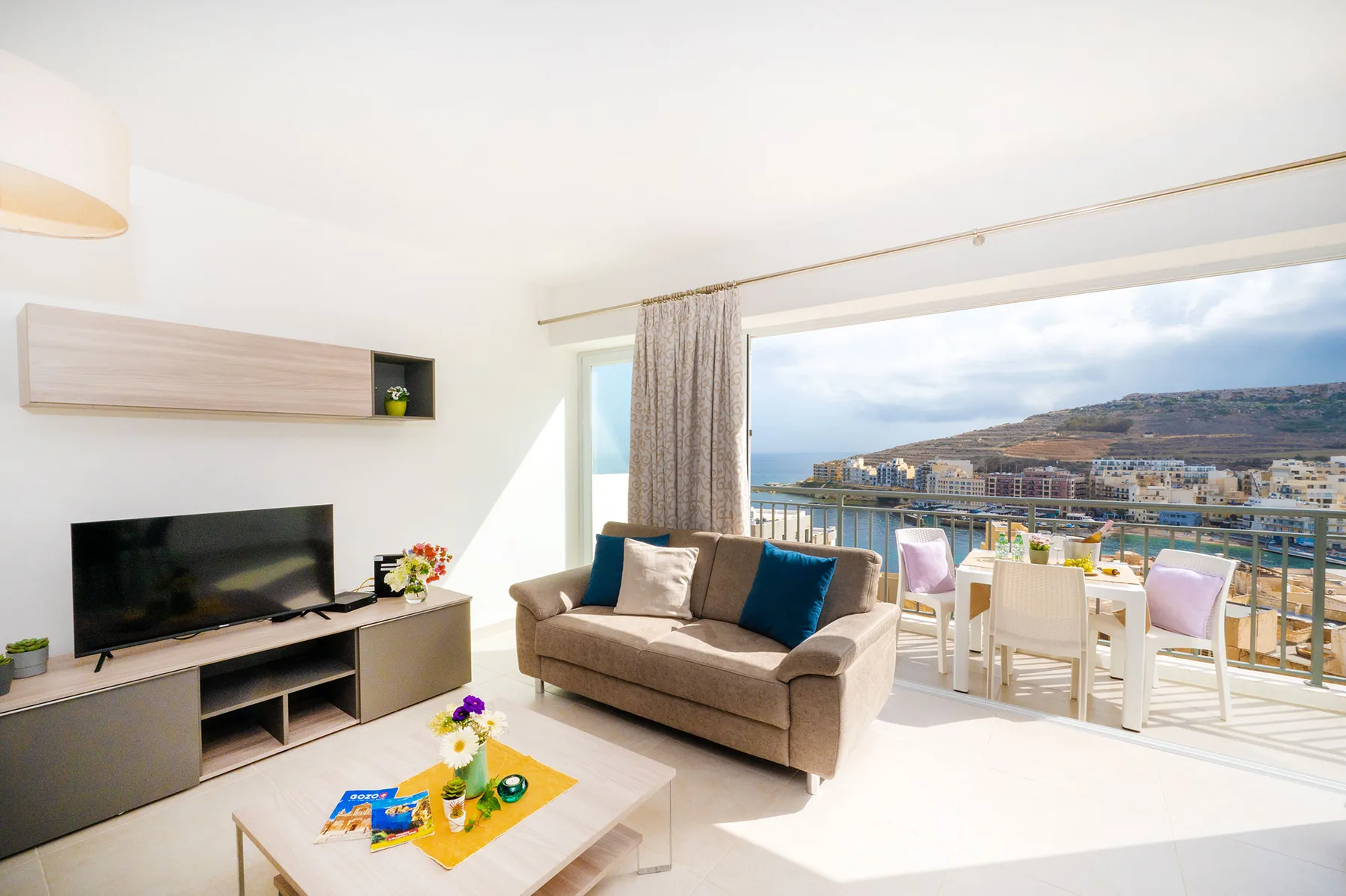 The Hillock Penthouse South B13