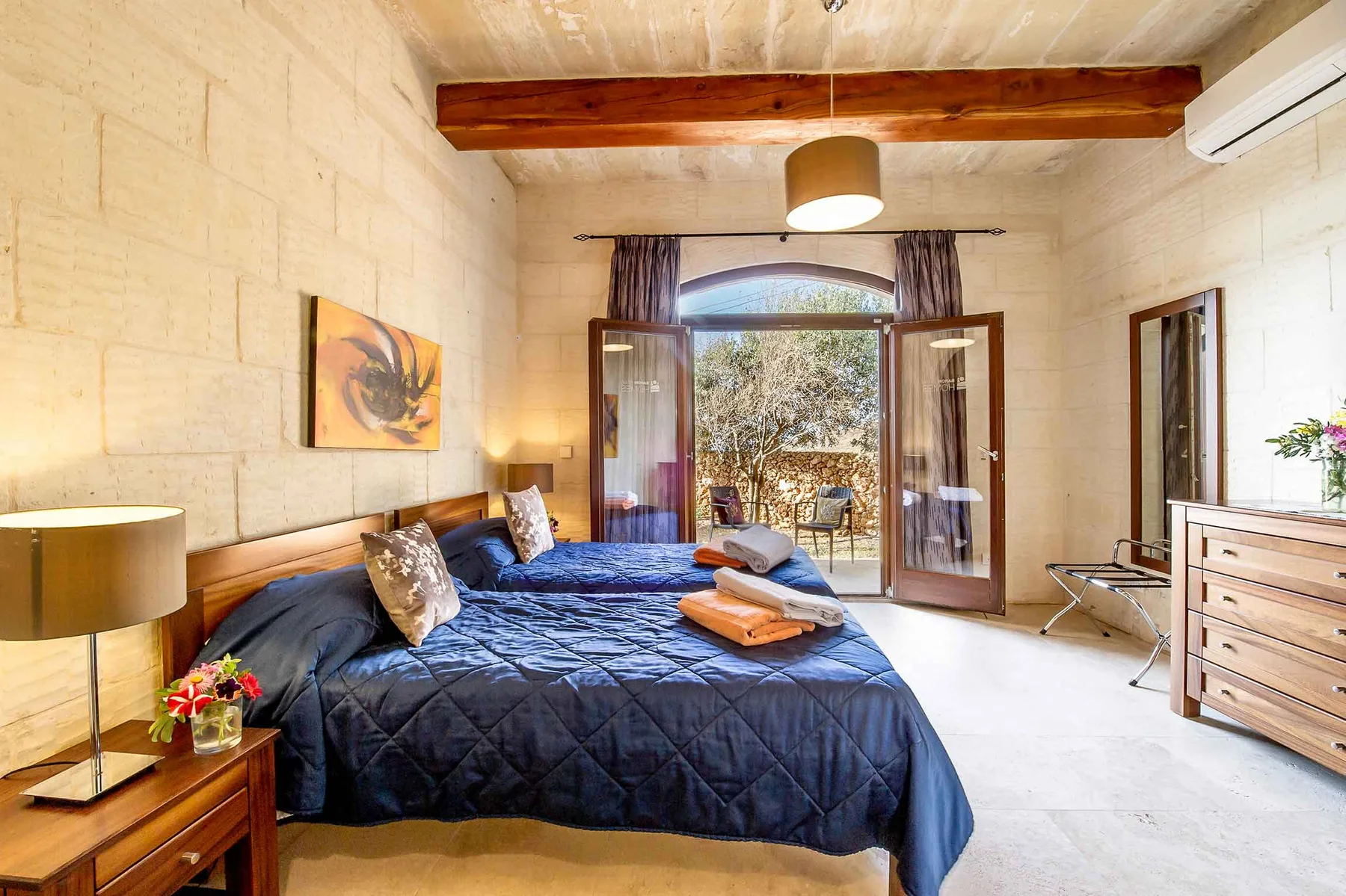 Dream by Hamlet Holiday Home