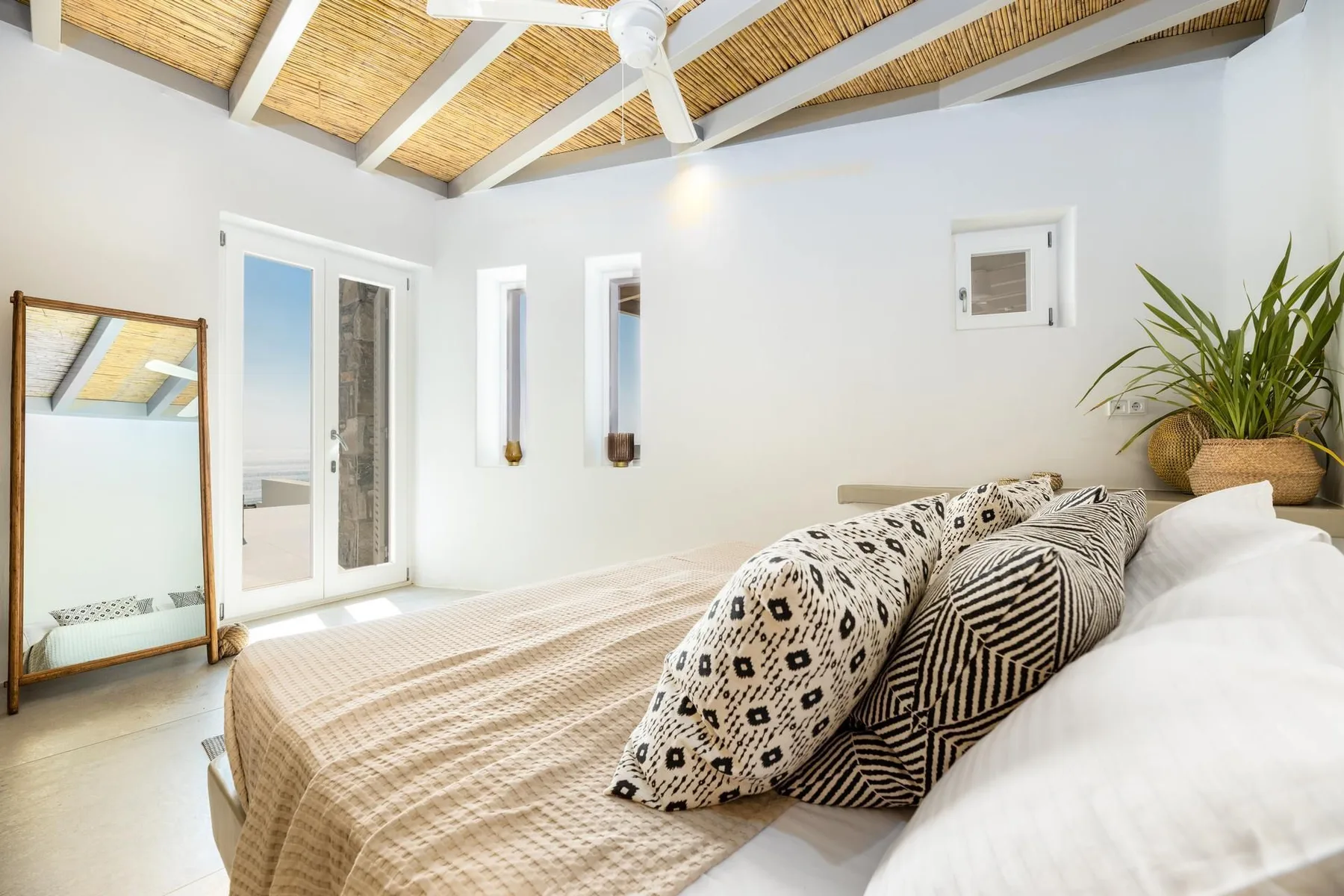 Cranberry Villa in Paros