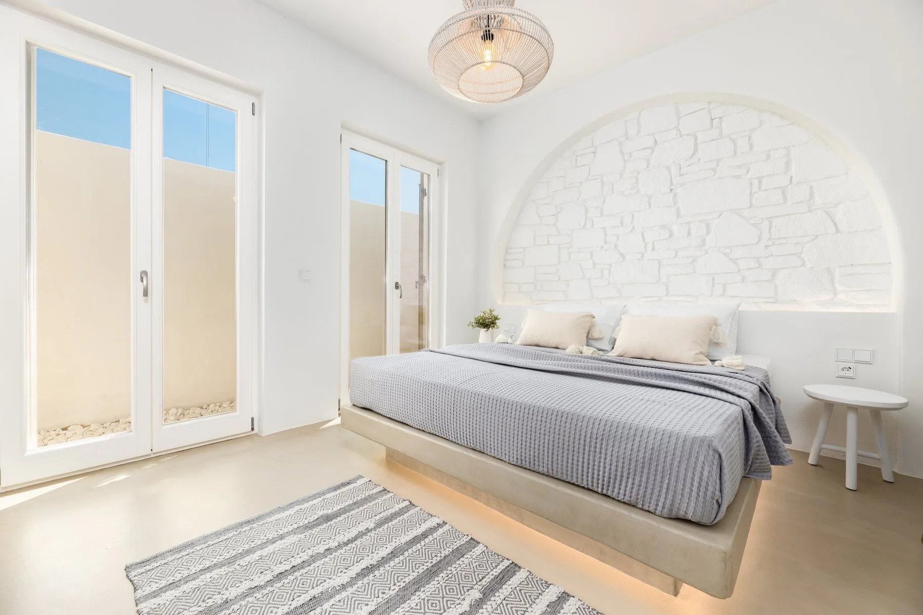 Cranberry Villa in Paros