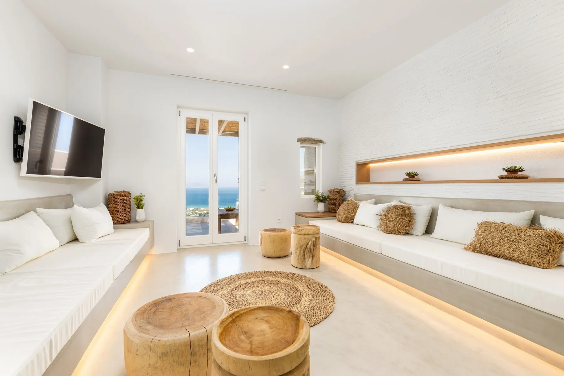 Cranberry Villa in Paros