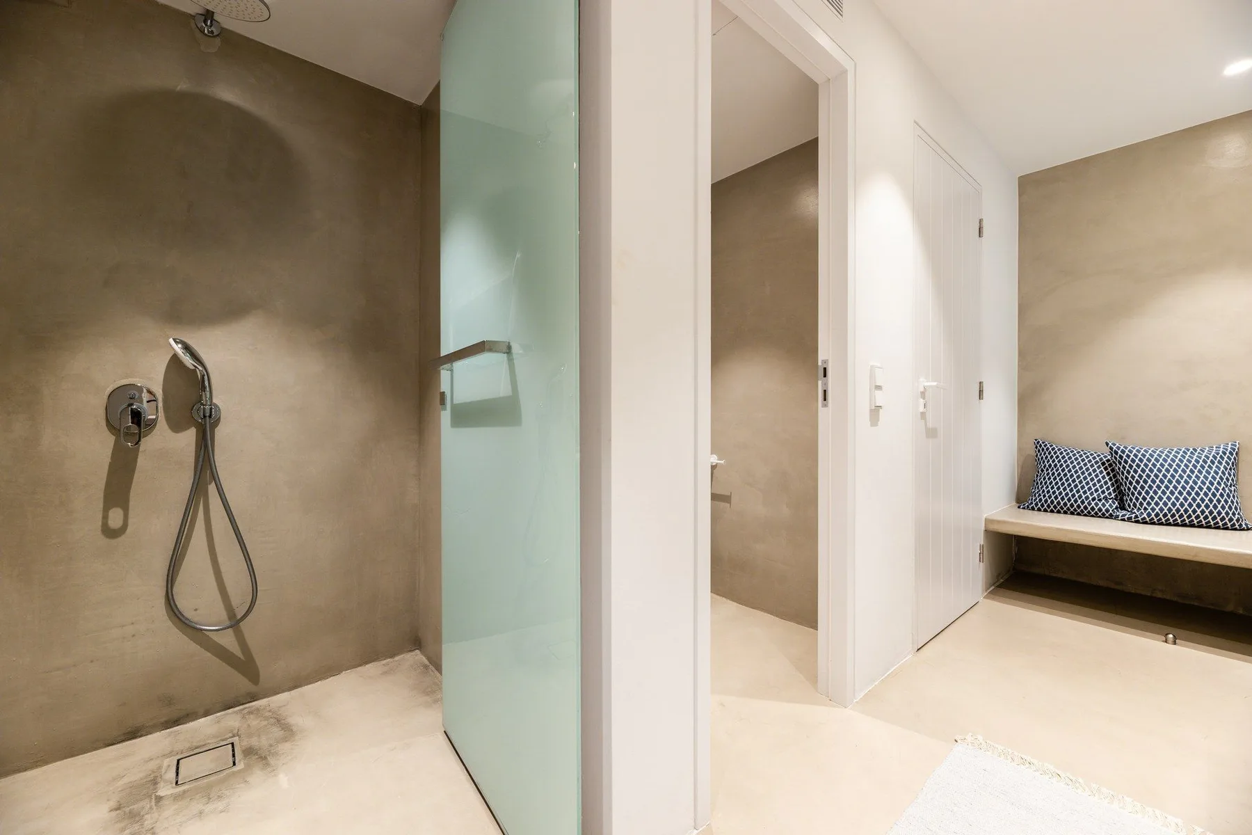 Cranberry Villa in Paros