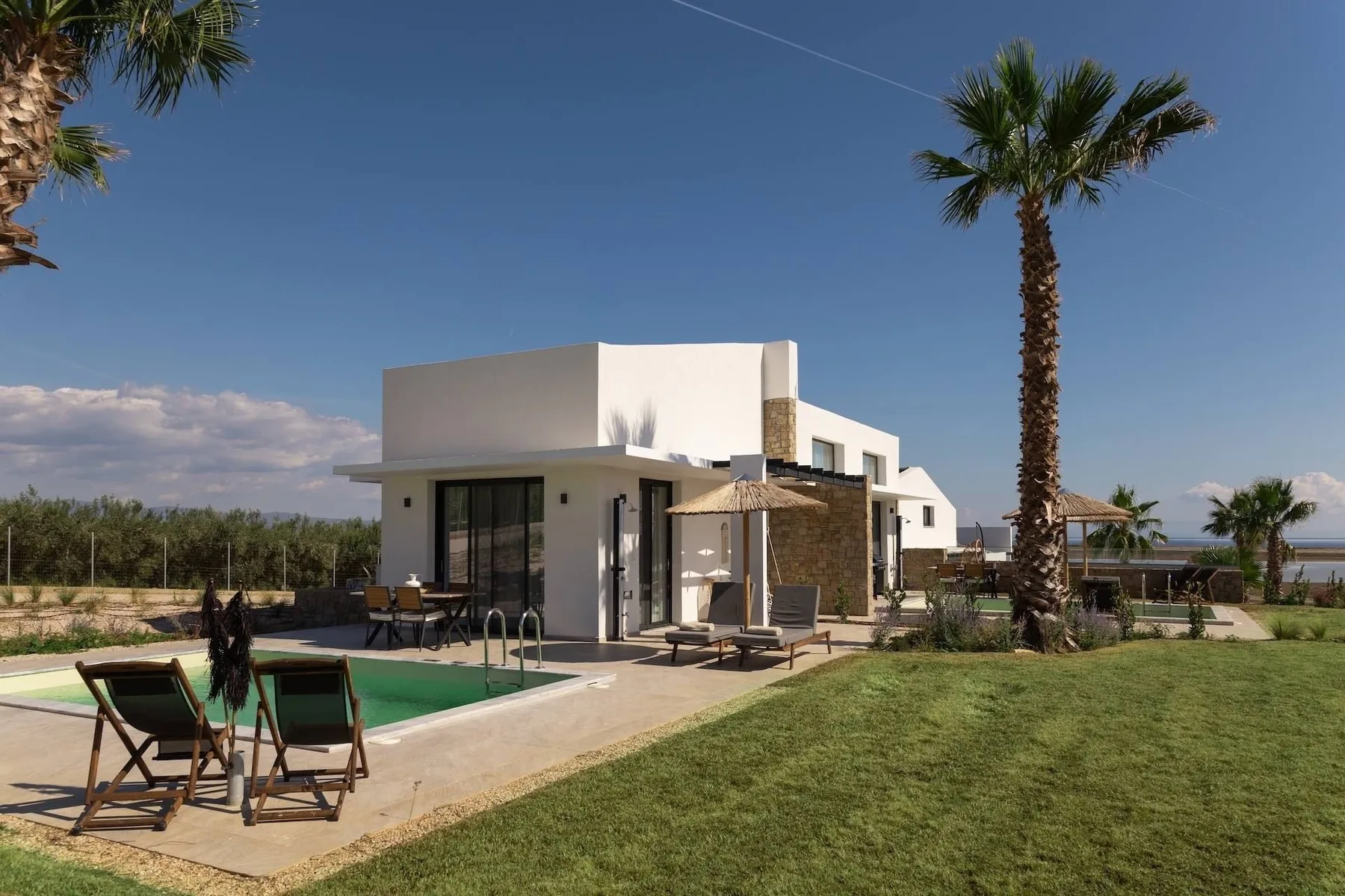 Feather Villa in Halkidiki