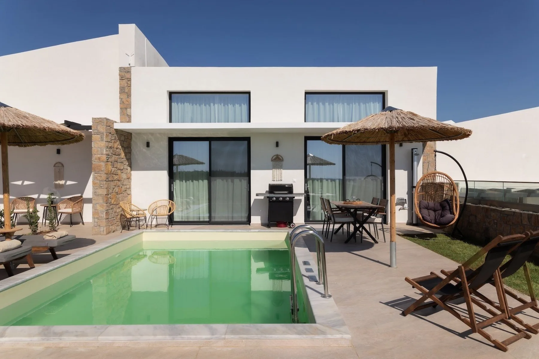 Feather Villa in Halkidiki