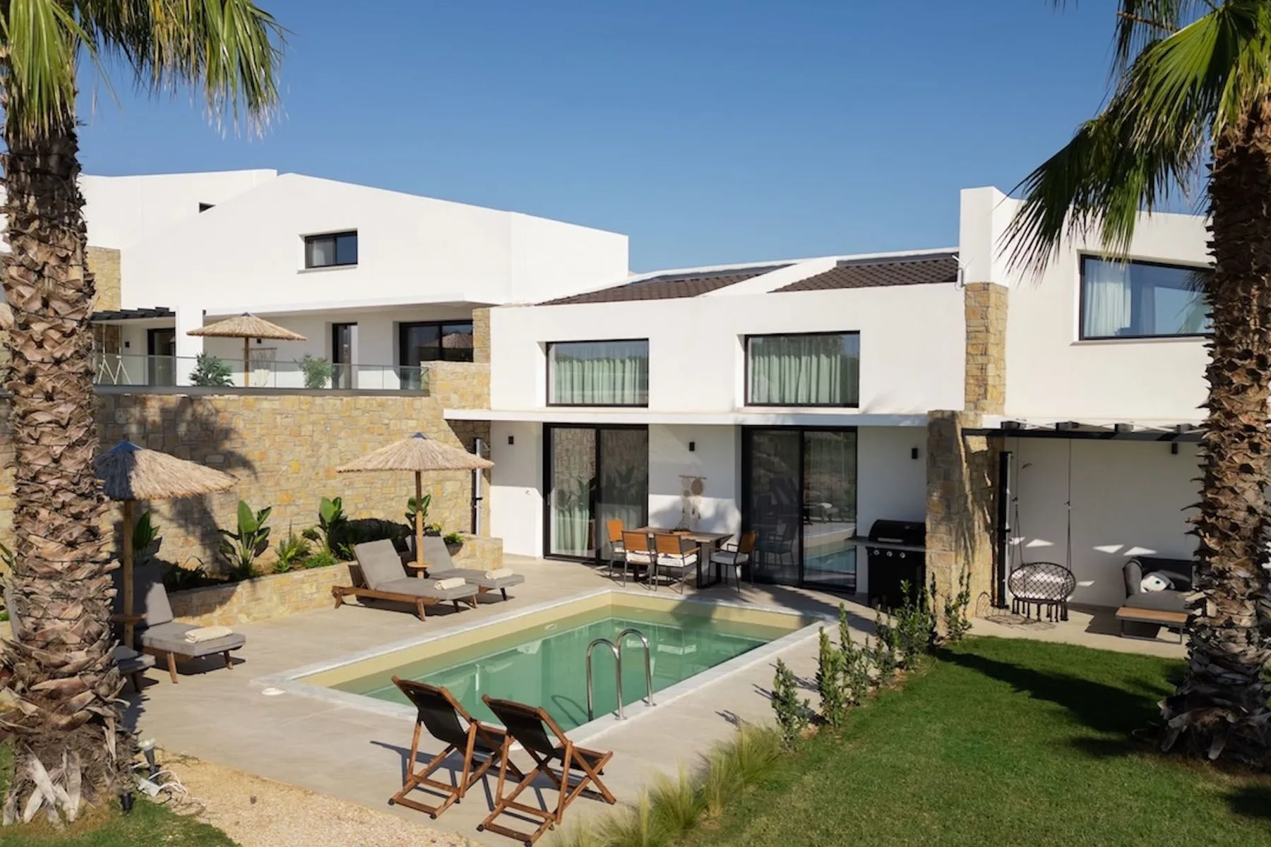 Feather Villa in Halkidiki
