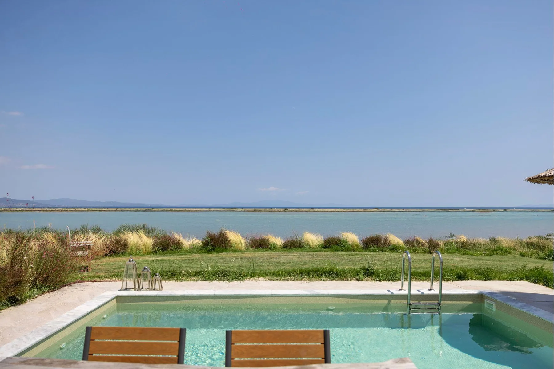 Feather Villa in Halkidiki