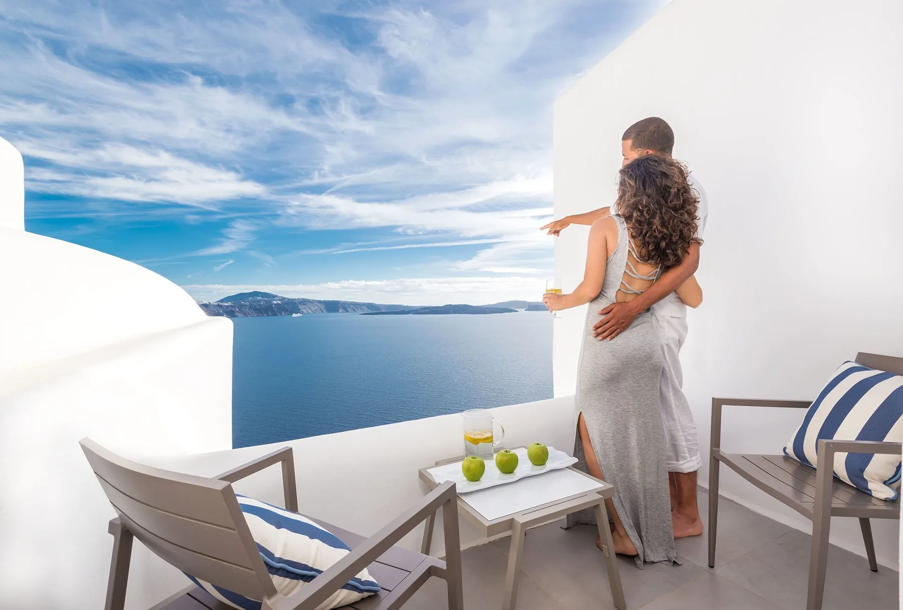 Oliver Villa in Santorini