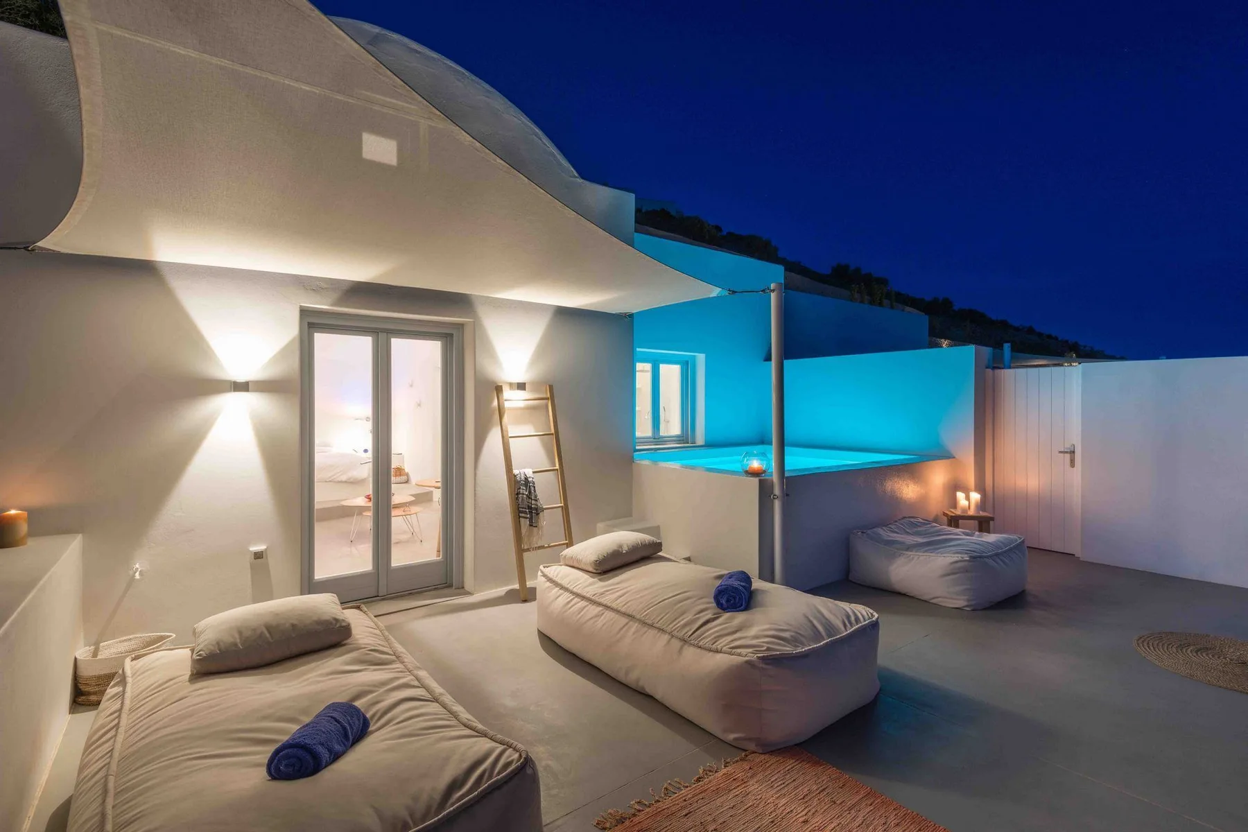 Satin Villa in Santorini