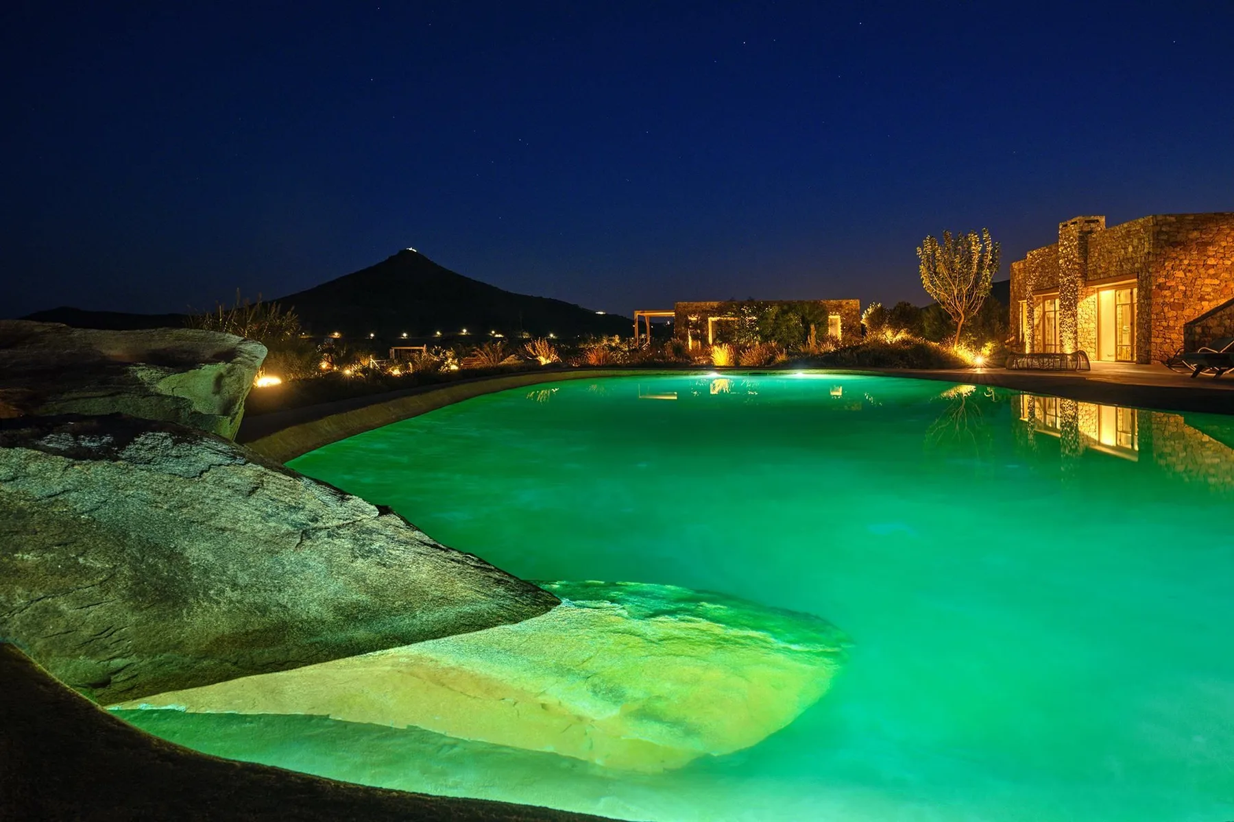 Marley villa in Paros