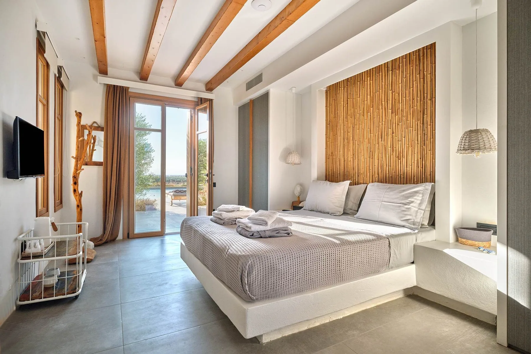 Marley villa in Paros