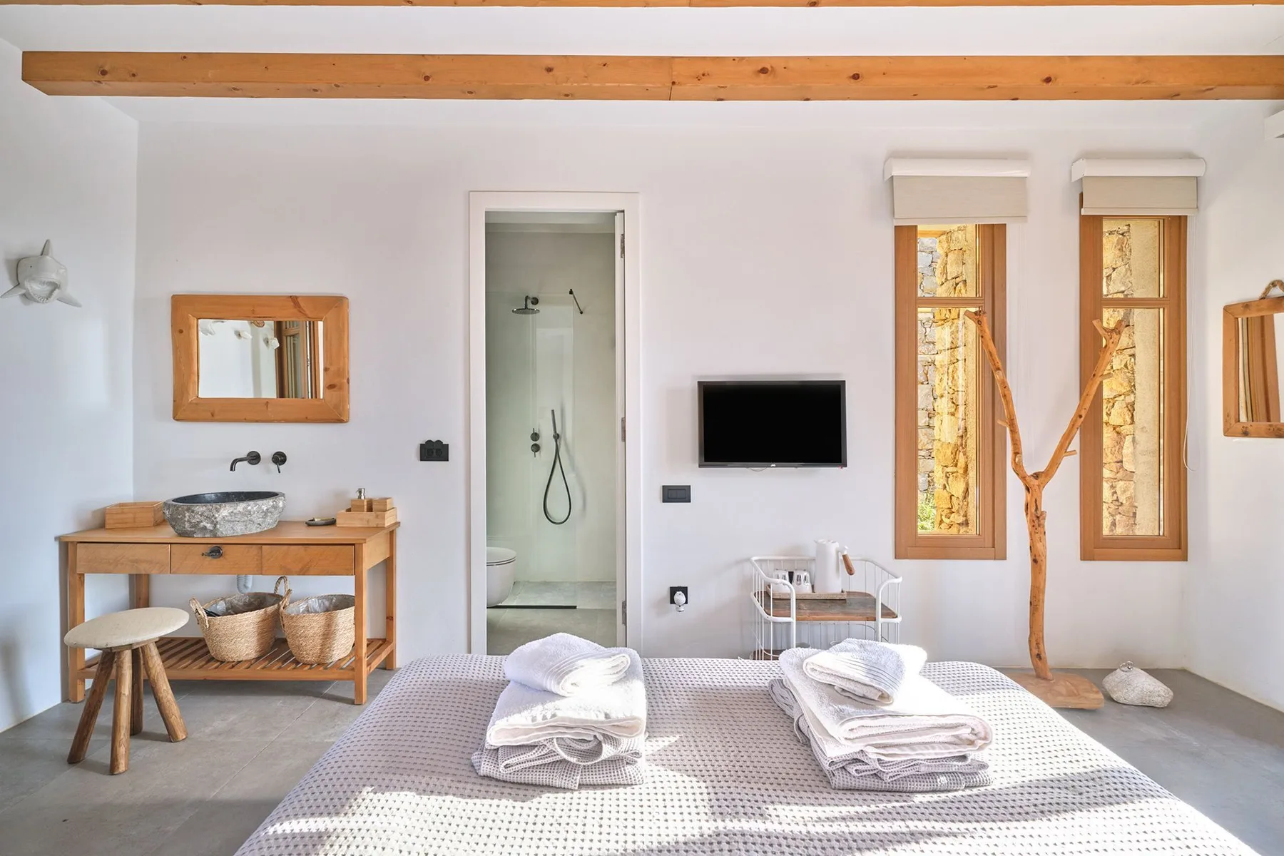 Marley villa in Paros