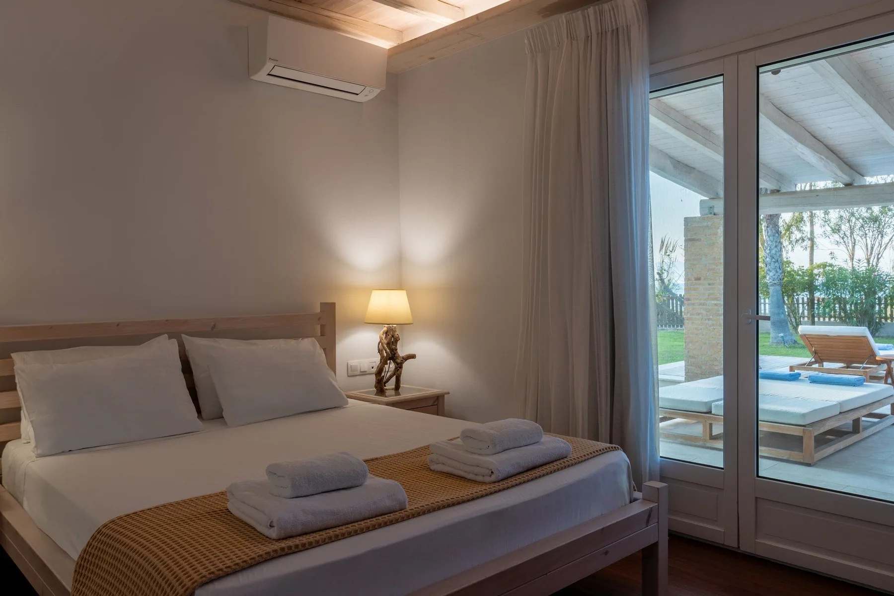 Jordan villa in Corfu