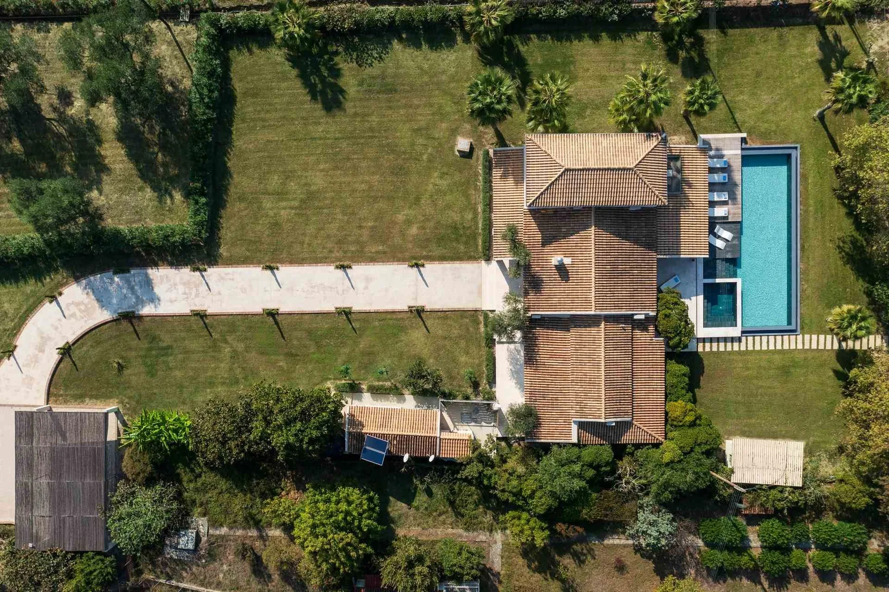 Jordan villa in Corfu